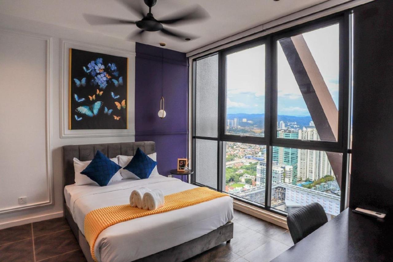 Garnet One Bedroom Apartment